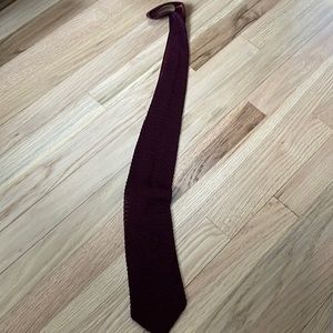 Donna Karan tie